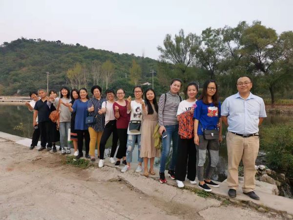 岳氏集團(tuán)國(guó)慶前夕開展團(tuán)建活動(dòng)